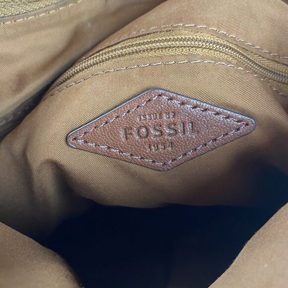 Vintage Fossil Caramel Brown Pebble Leather Cross Body Shoulder Bag Purse - Picture 5 of 8